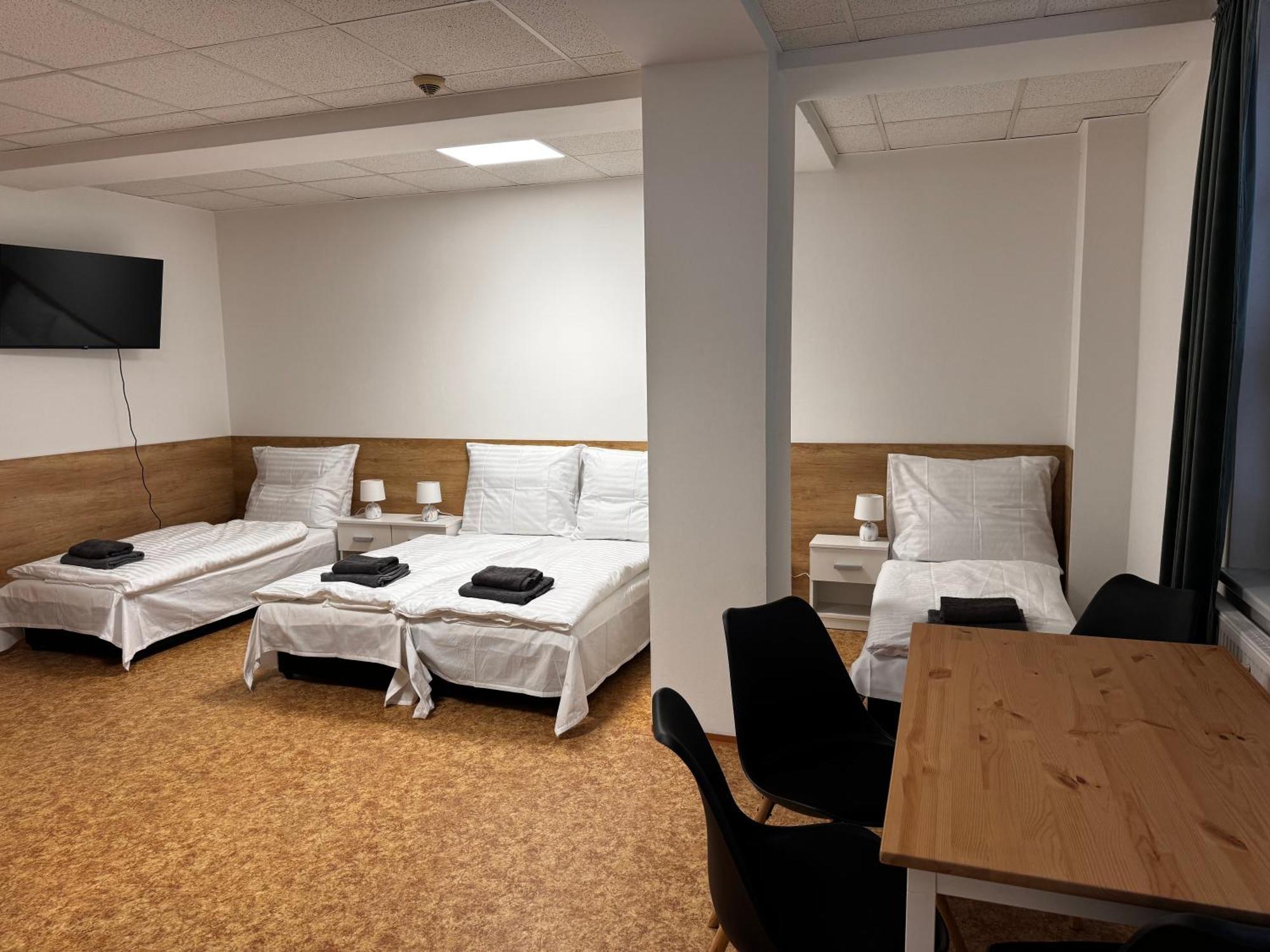 D8 Apartmany Ústí nad Labem Dış mekan fotoğraf